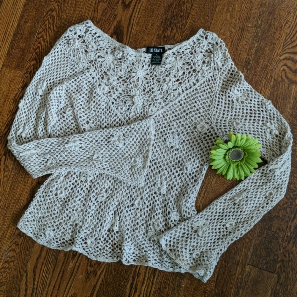 111 State Long Sleeved Tan Lace Pullover sz.LP #82